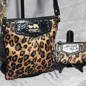 Vintage Y2K Coach Leopard Print Sateen Crossbody Bag Purse W/ Card Holder Wallet